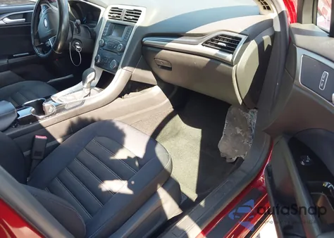 2014 Ford Fusion Se z USA, uszkodzony, nr VIN 3FA6P0H70ER385256